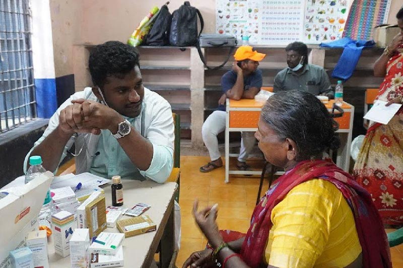 Free medical camp in Chennai Primary School