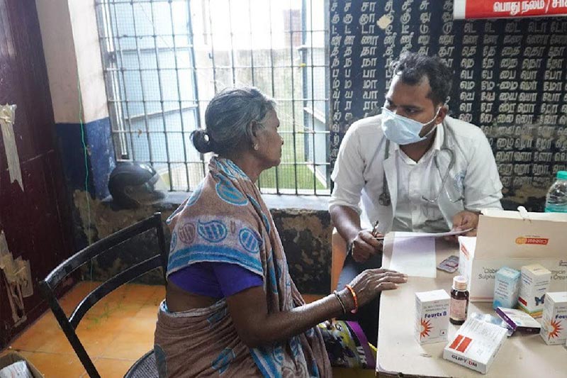 Free medical camp in Chennai Primary School