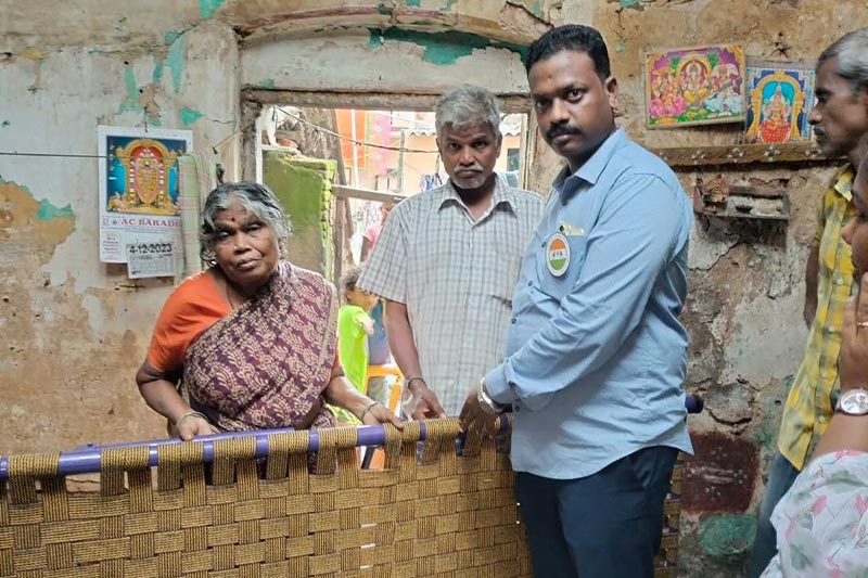 3 cots and a bed to deserving senior residents